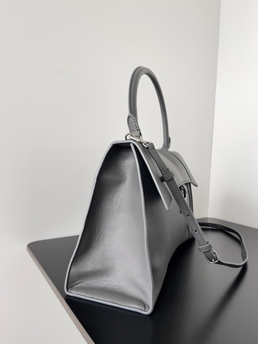 Ezyycart Bags Balenciaga Luxury Bag --111746