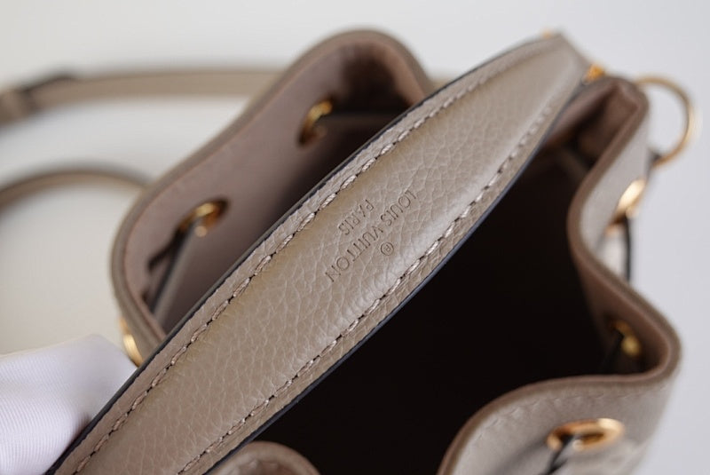 Anum Bags ln Luxury Bag --56911