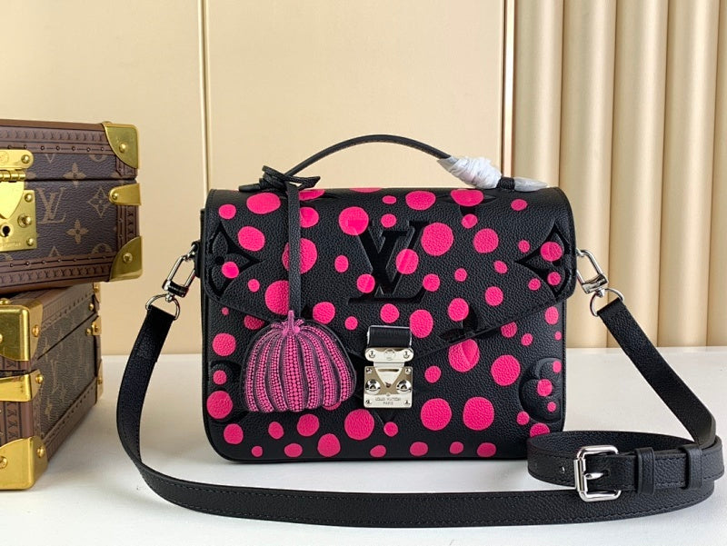 Anum Bags ln Luxury Bag --56726