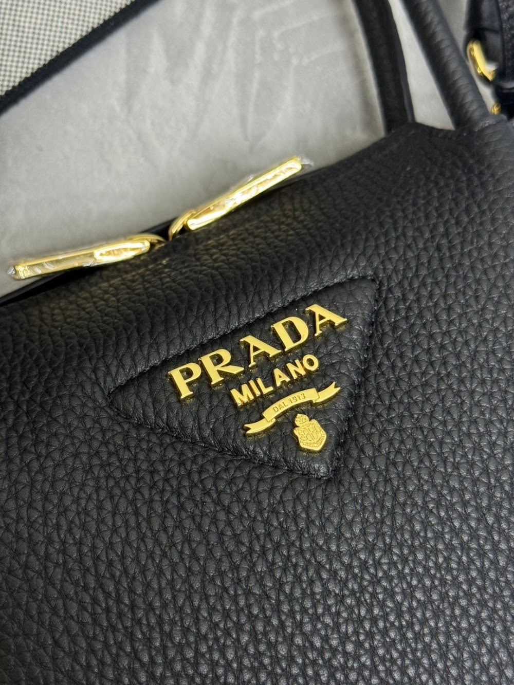 Ezyycart Bags Pradn Luxury Bag --101349