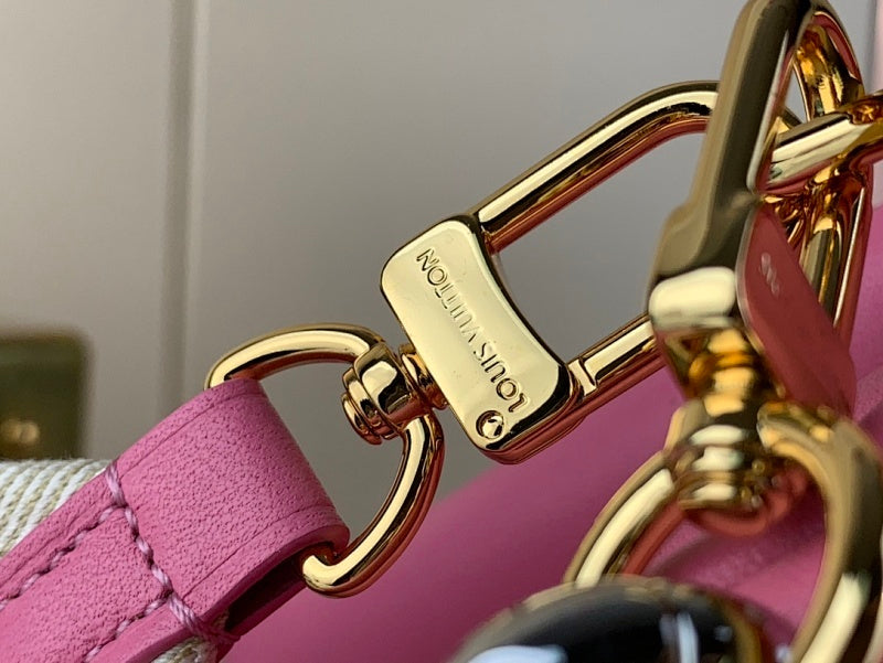 Anum Bags ln Luxury Bag --58906