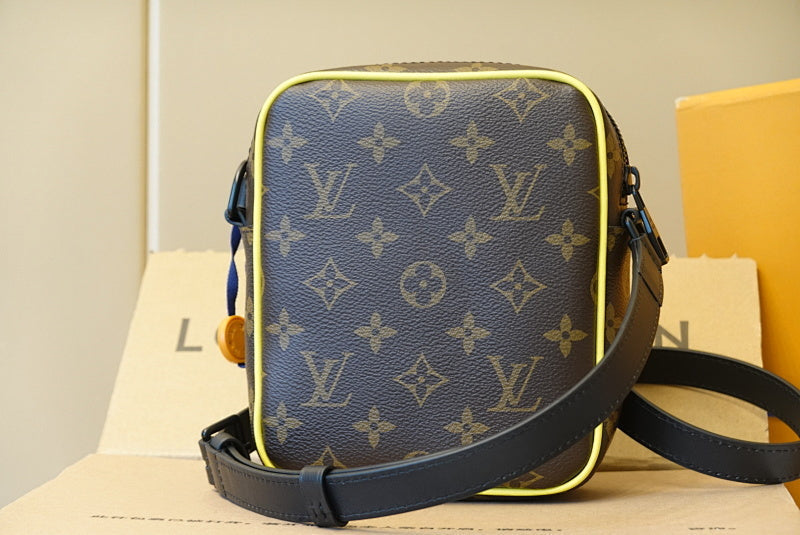 Anum Bags ln Luxury Bag --57413