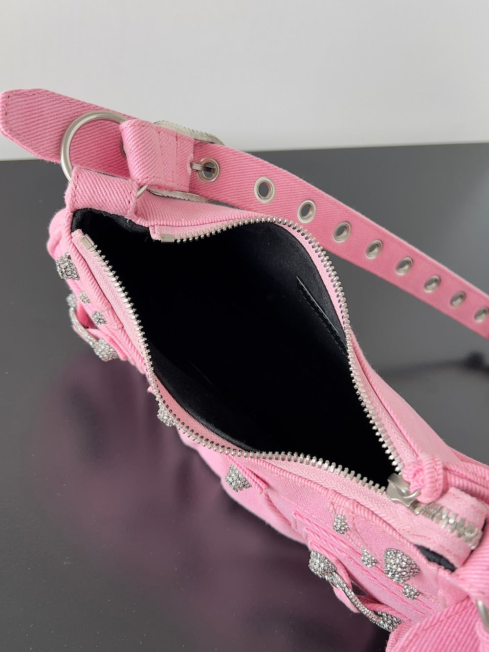 Ezyycart Bags Balenciaga Luxury Bag --111138