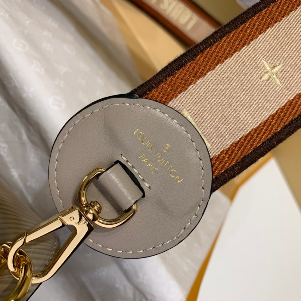Anum Bags ln Luxury Bag --59239