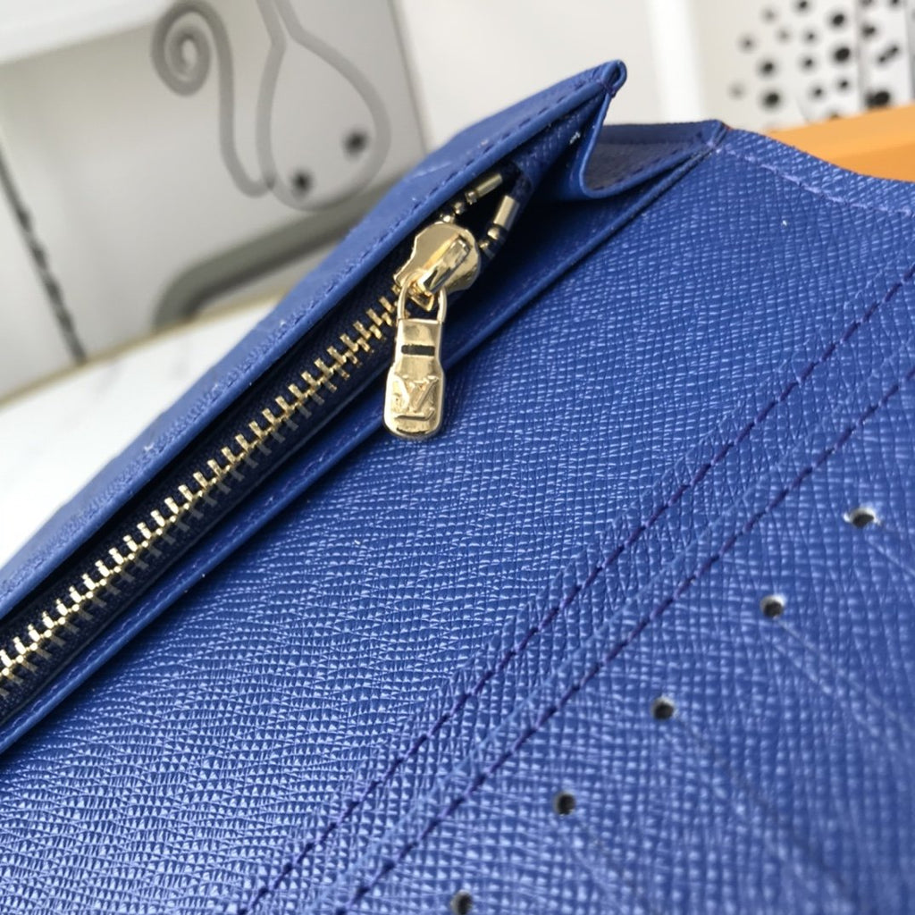 Ezyycart Bags Wallet LUV 031
