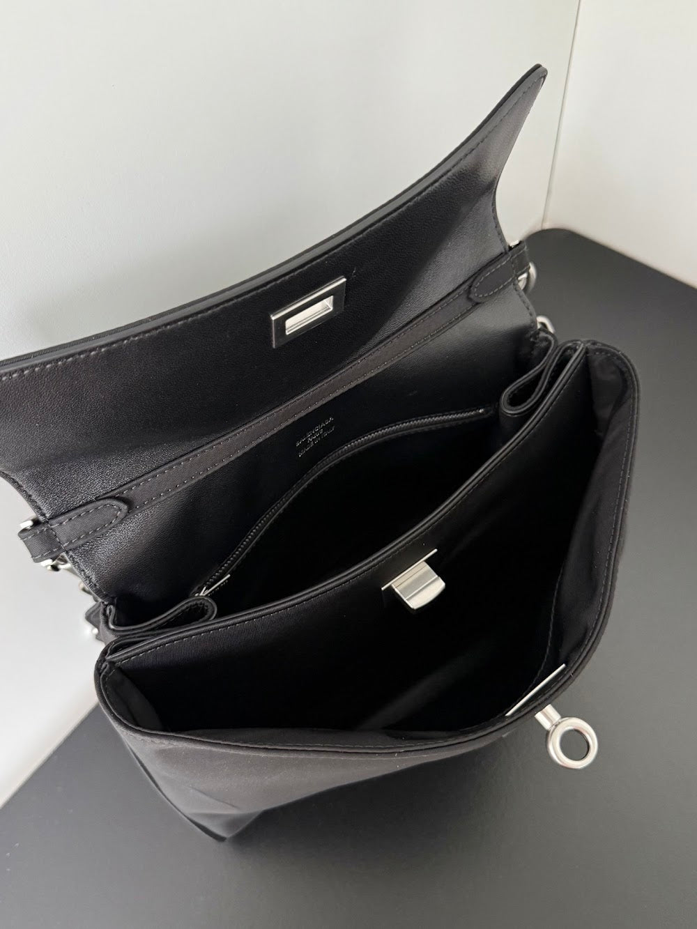 Ezyycart Bags Balenciaga Luxury Bag --111687