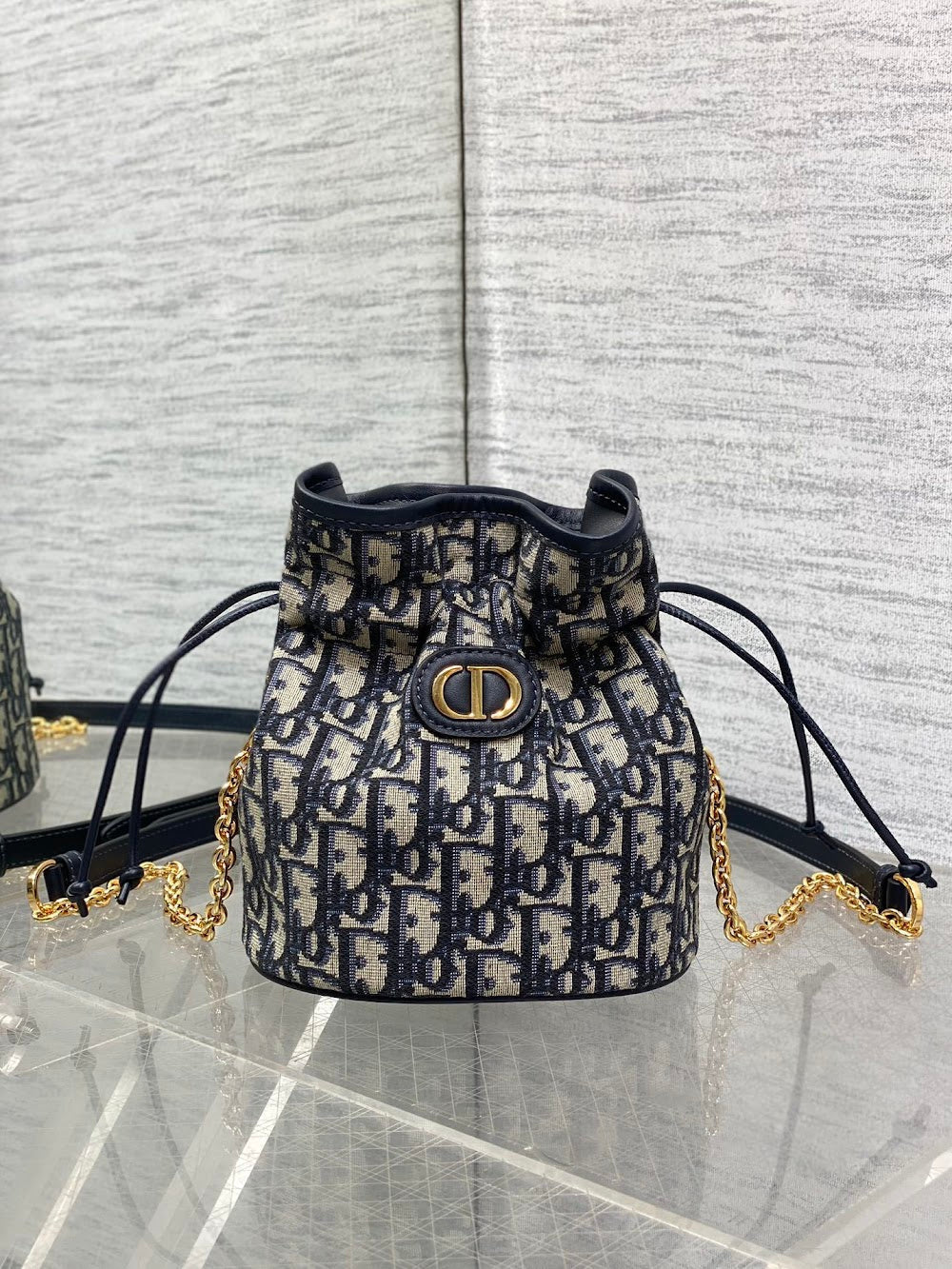 new-designer-premium-bags-nm16209