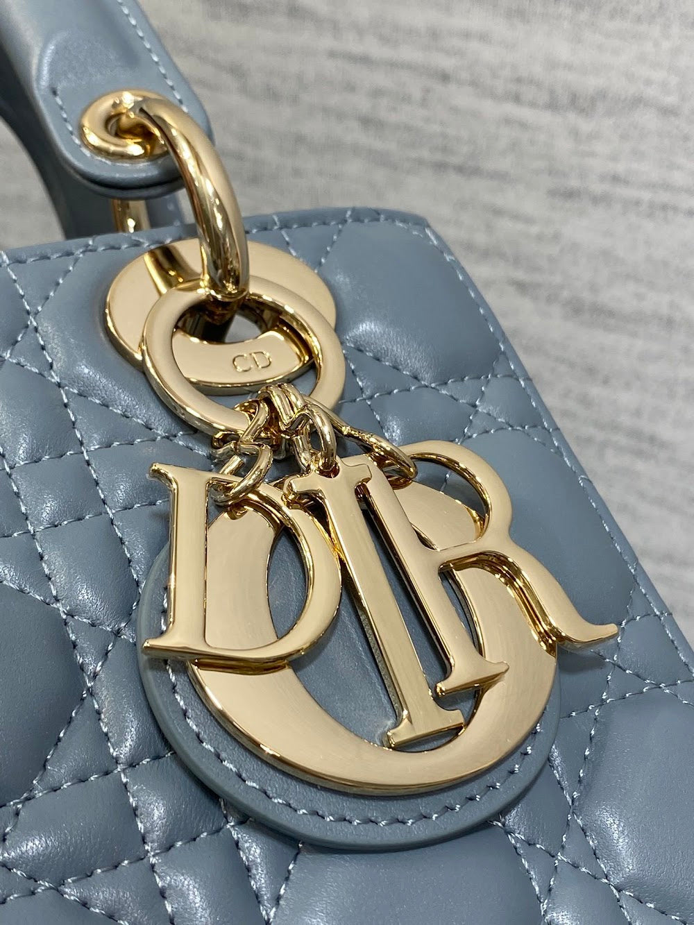 new-designer-premium-bags-nm16317