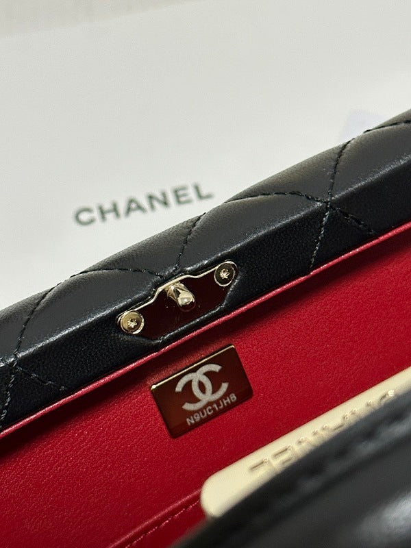 new-luxury-designer-bags-nm9482