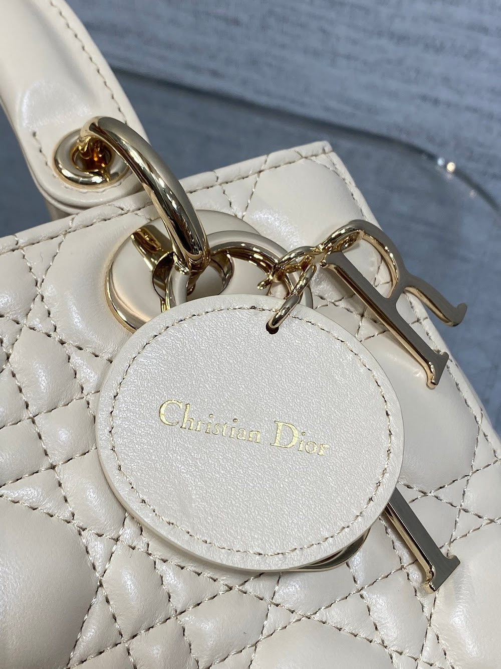 new-luxury-designer-bags-nm16615