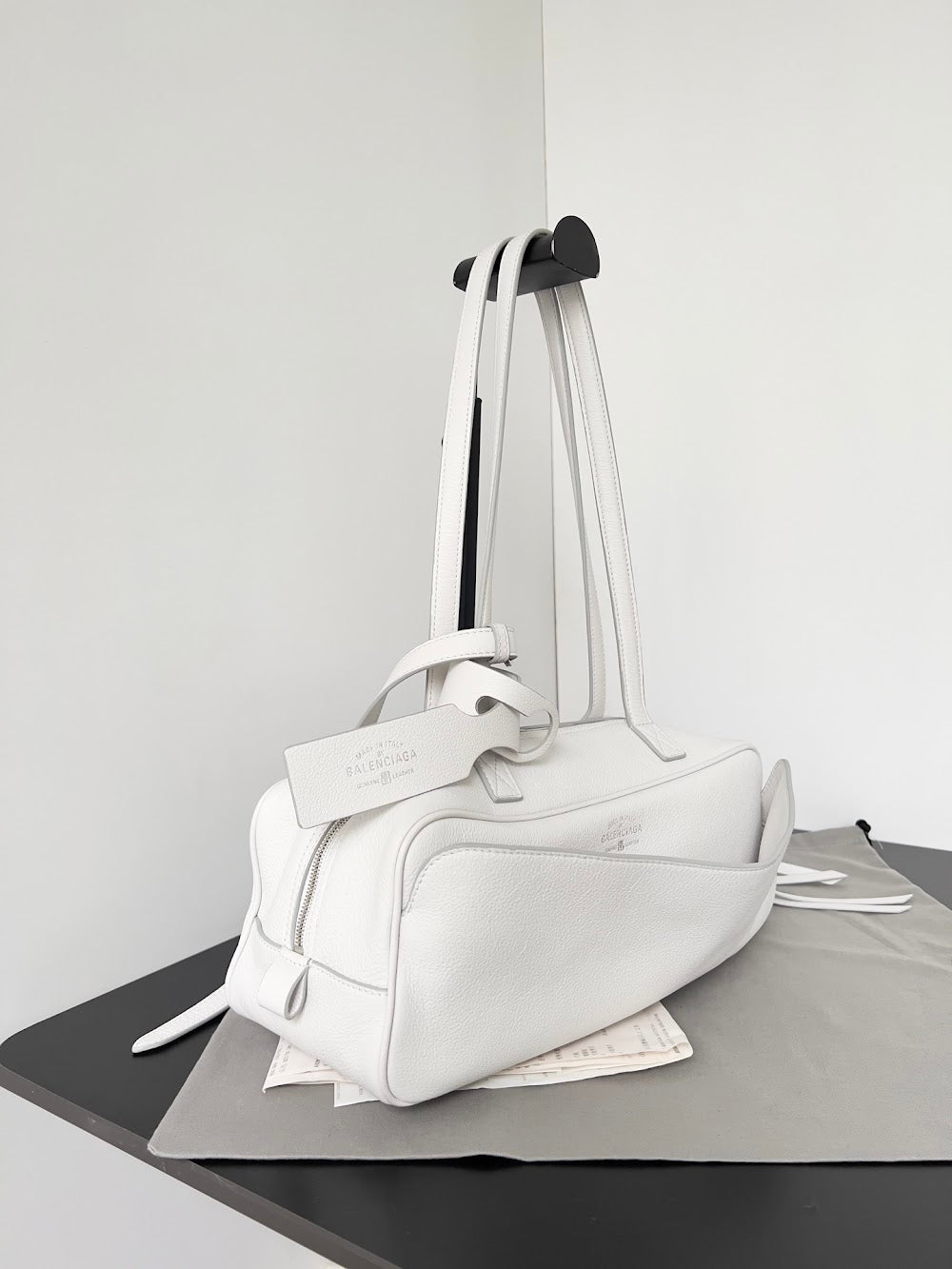 Ezyycart Bags Balenciaga Luxury Bag --111621