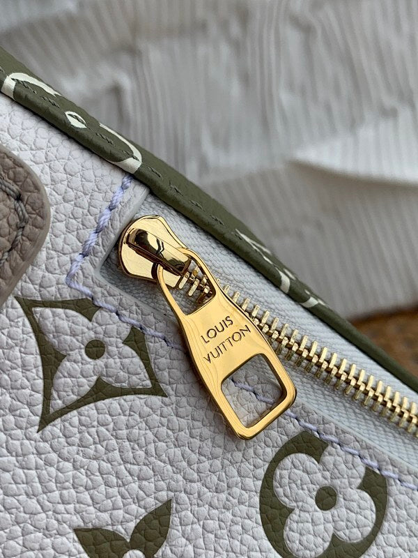 Anum Bags ln Luxury Bag --60929