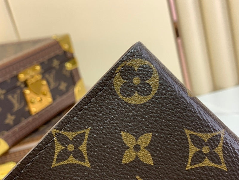 Anum Bags ln Luxury Bag --56357