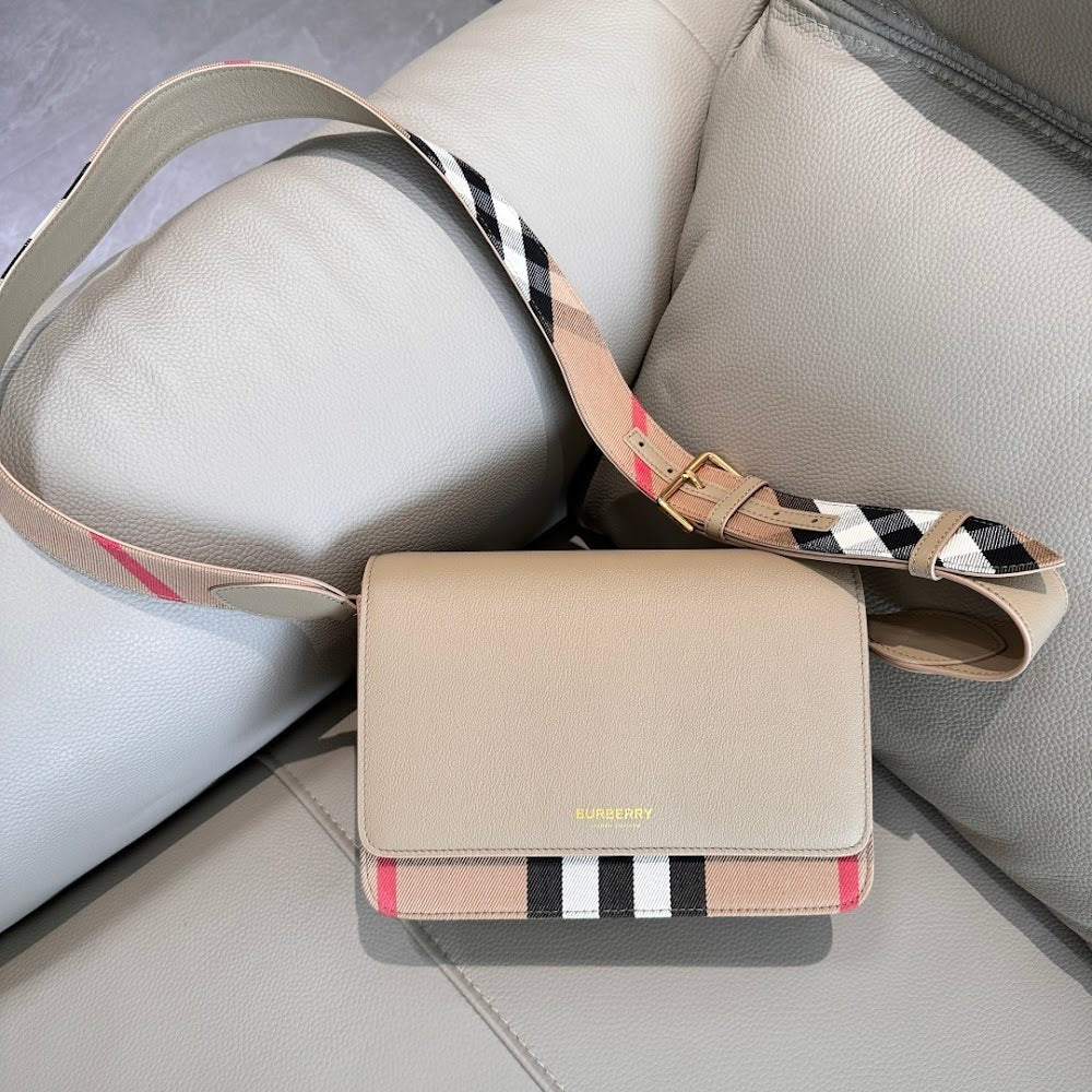 Ezyycart Bags Burberryn Luxury Bag --92094
