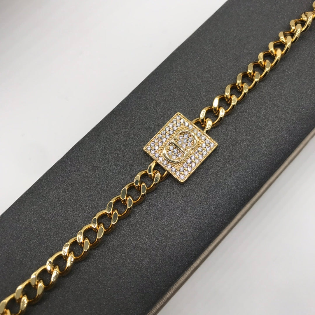 Anum Bags Necklace DIR023