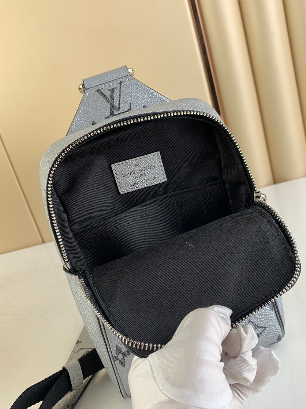 Anum Bags ln Luxury Bag --60974