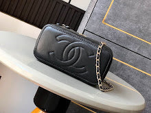 new-luxury-designer-bags-nm6211