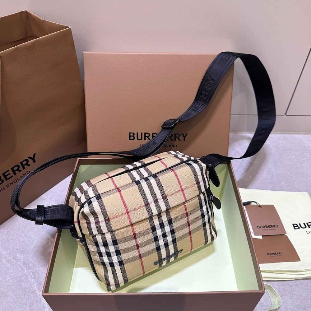 Ezyycart Bags Burberryn Luxury Bag --91808