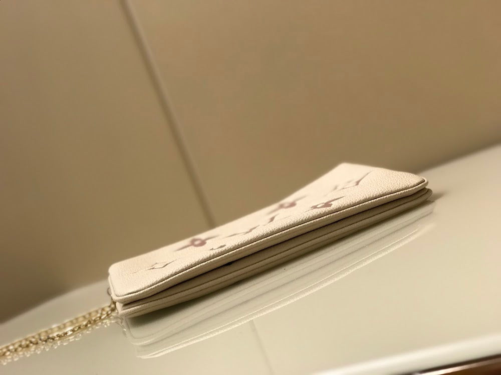 Anum Bags ln Luxury Bag --60030