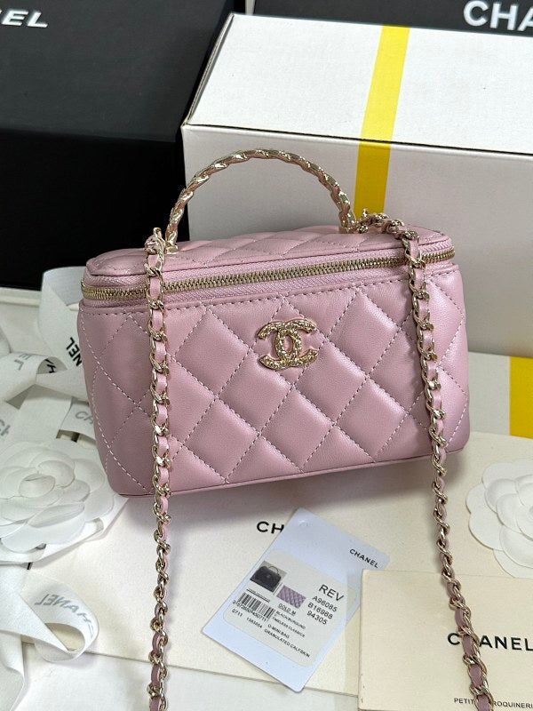 new-luxury-designer-bags-nm9391