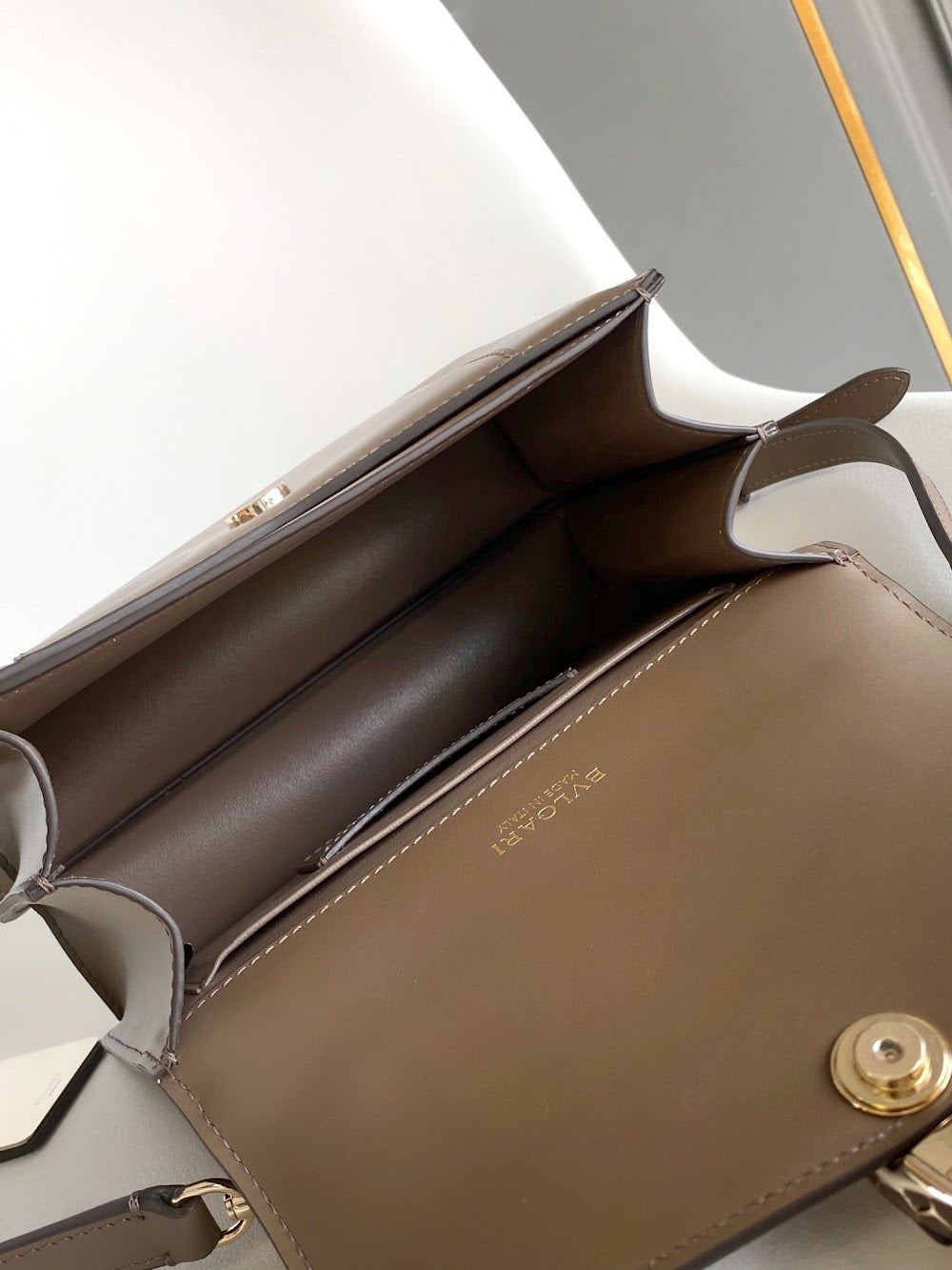 Ezyycart Bags Burberryn Luxury Bag --91919