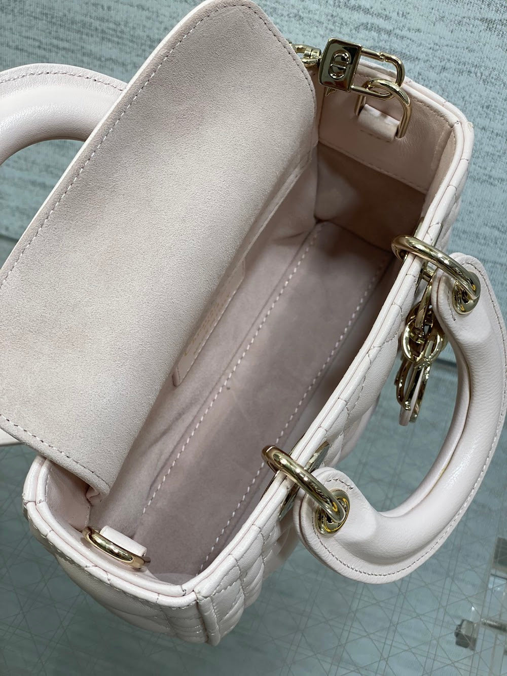 new-designer-premium-bags-nm16366