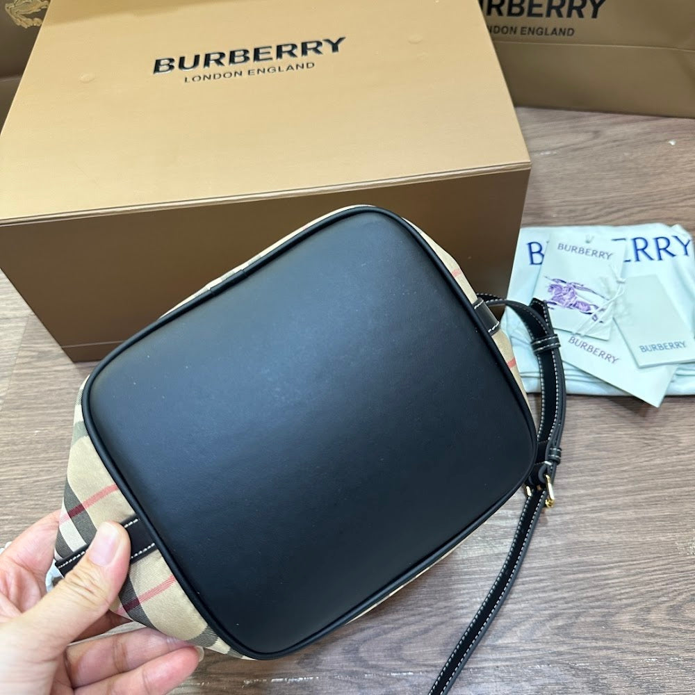 Ezyycart Bags Burberryn Luxury Bag --92832