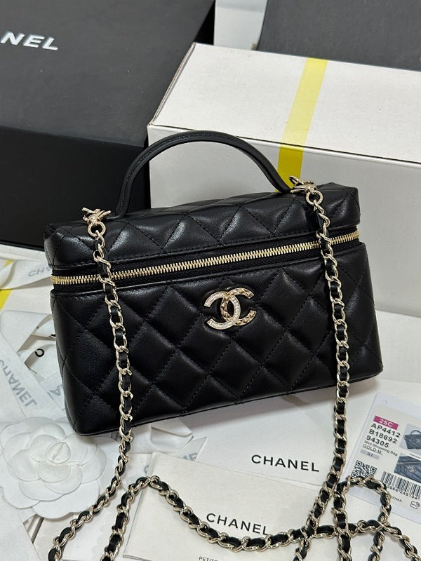 new-luxury-designer-bags-nm20147