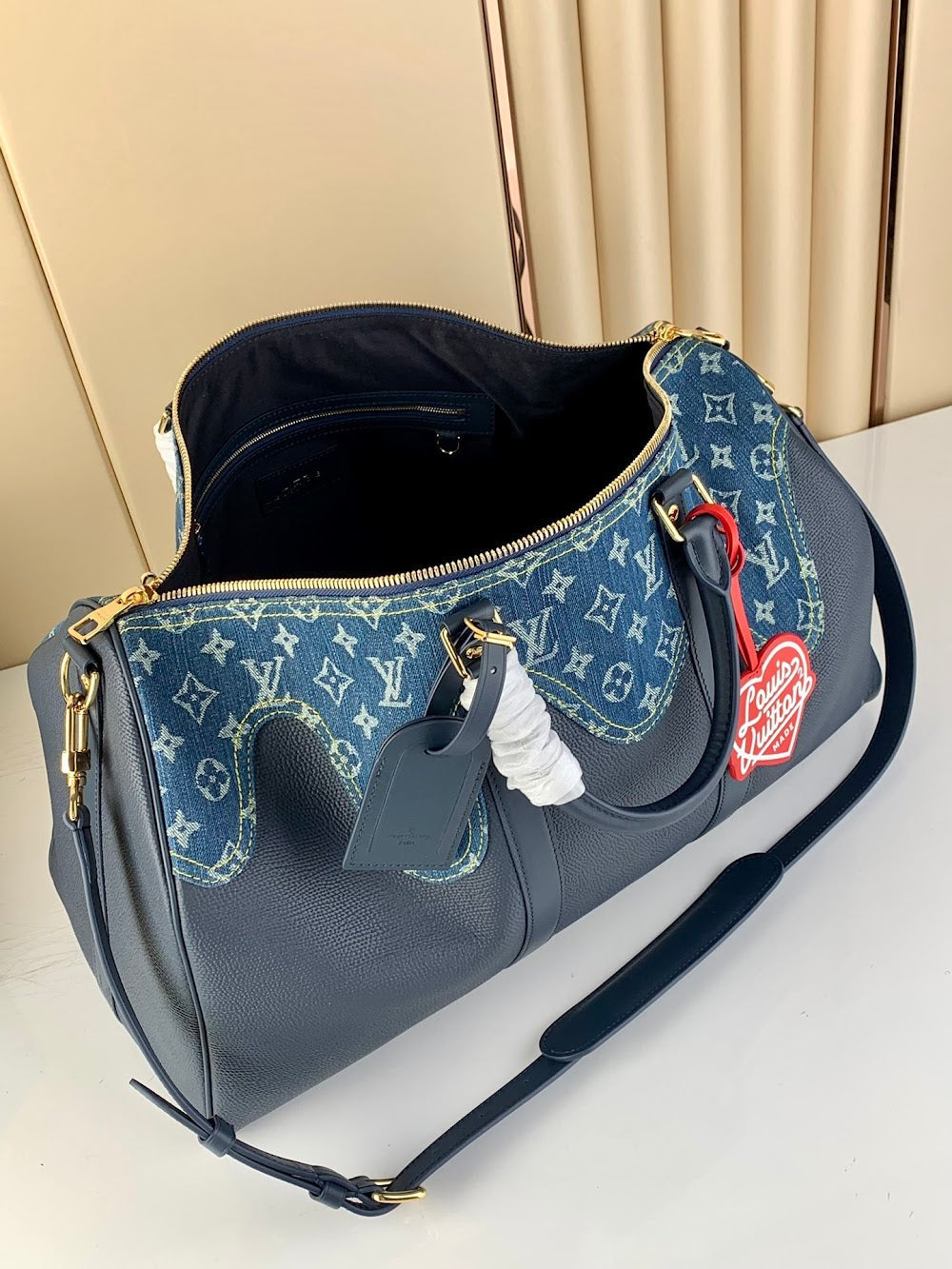 Anum Bags ln Luxury Bag --56548