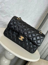 new-luxury-designer-bags-nm6070