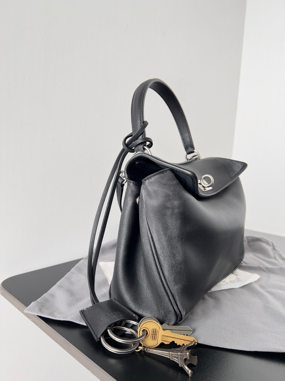Ezyycart Bags Balenciaga Luxury Bag --110812