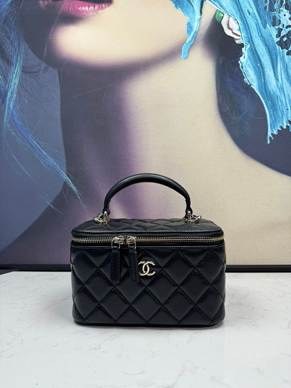 new-luxury-designer-bags-nm9423