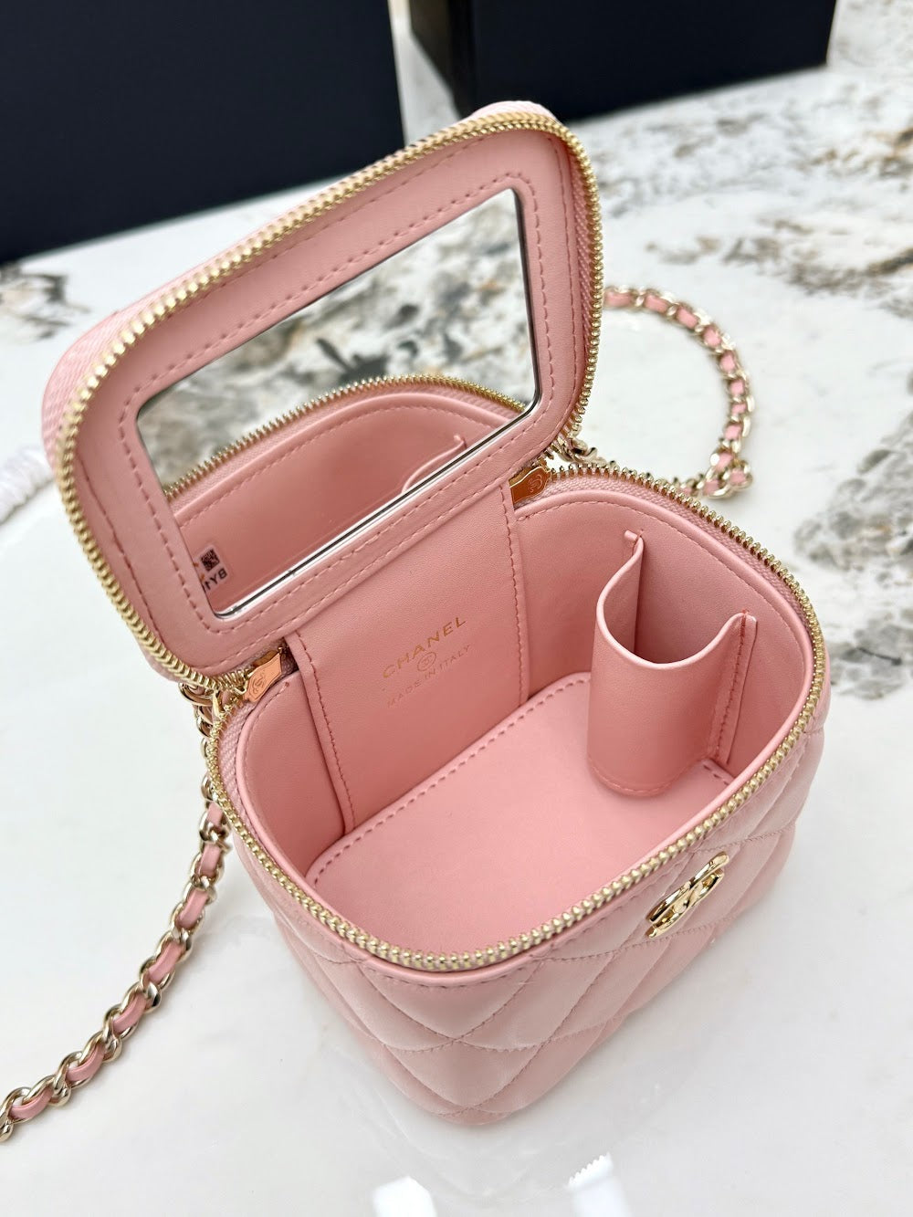 Anum Bags CHn Luxury Bag --113744