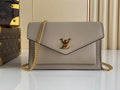 Anum Bags ln Luxury Bag --56373
