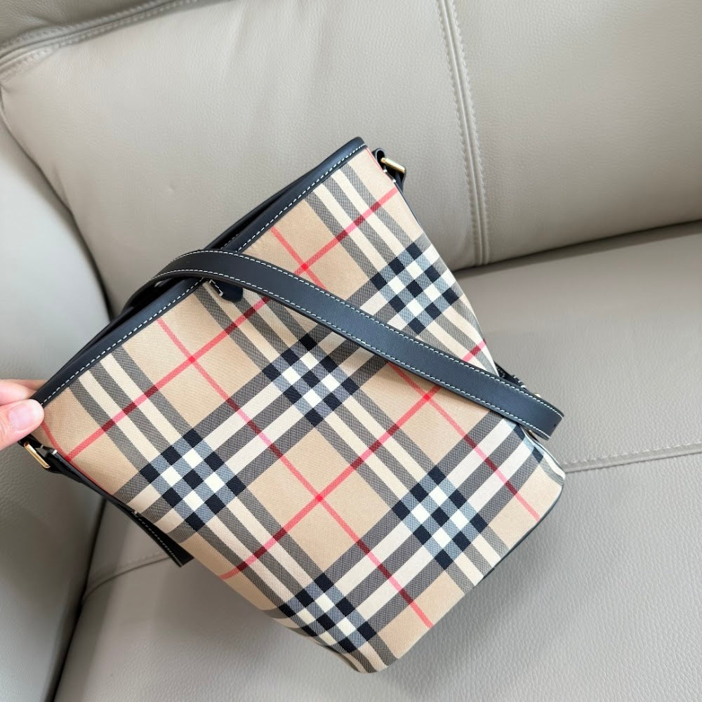 Ezyycart Bags Burberryn Luxury Bag --92860