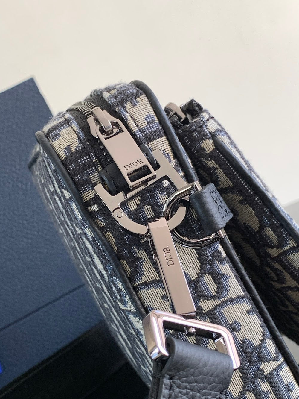new-luxury-designer-bags-nm16073