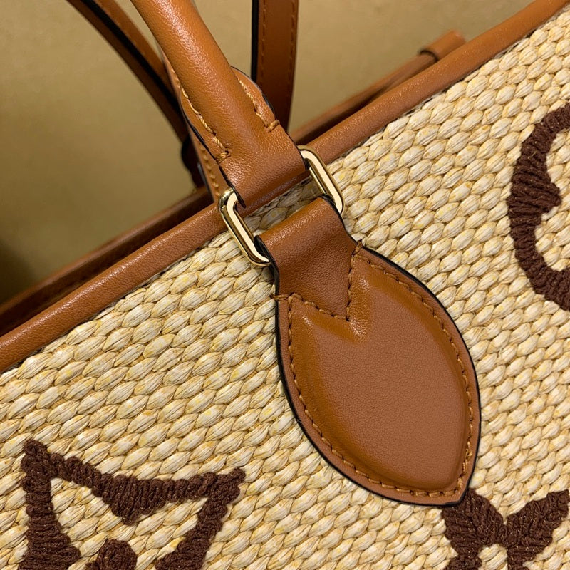 Anum Bags ln Luxury Bag --60065