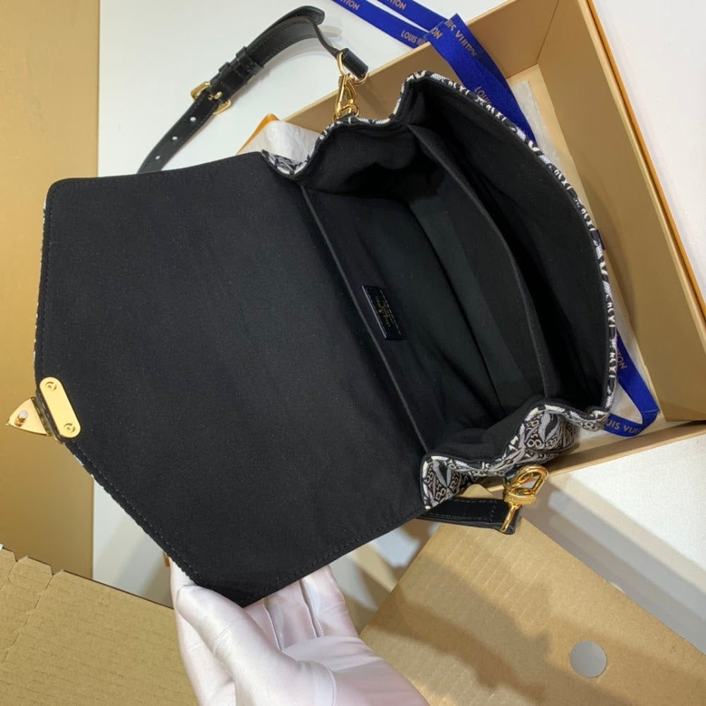 Anum Bags ln Luxury Bag --59356
