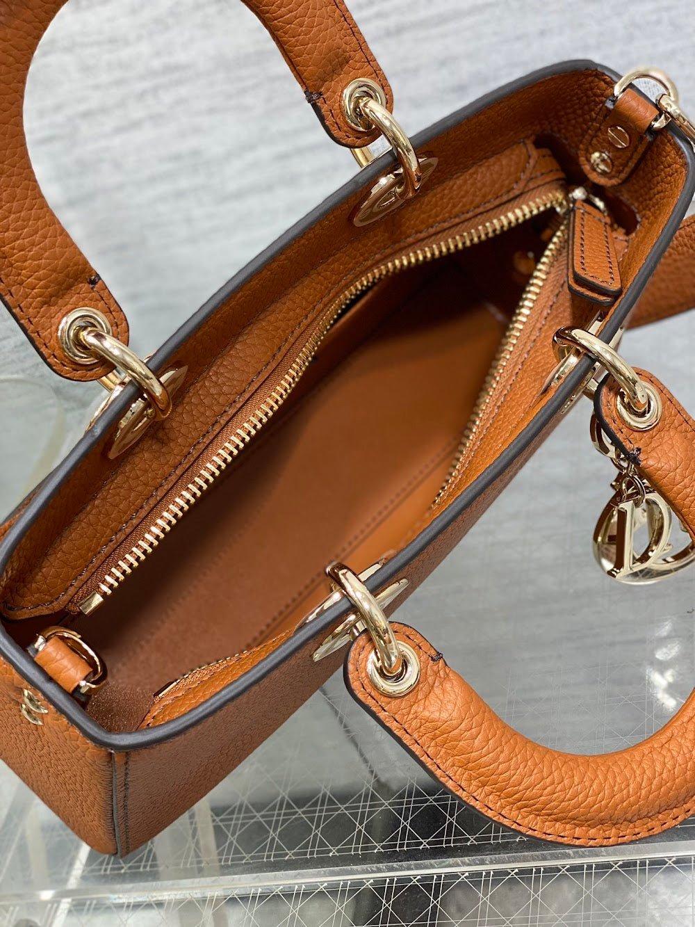 new-designer-premium-bags-nm15879