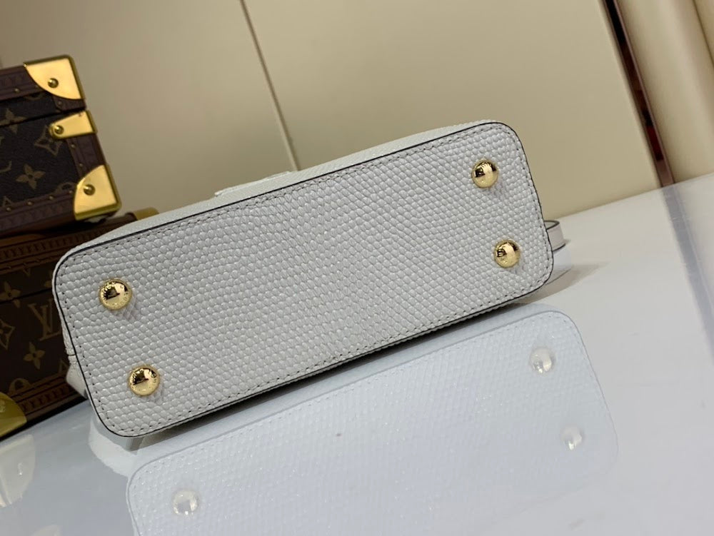 Anum Bags ln Luxury Bag --56160