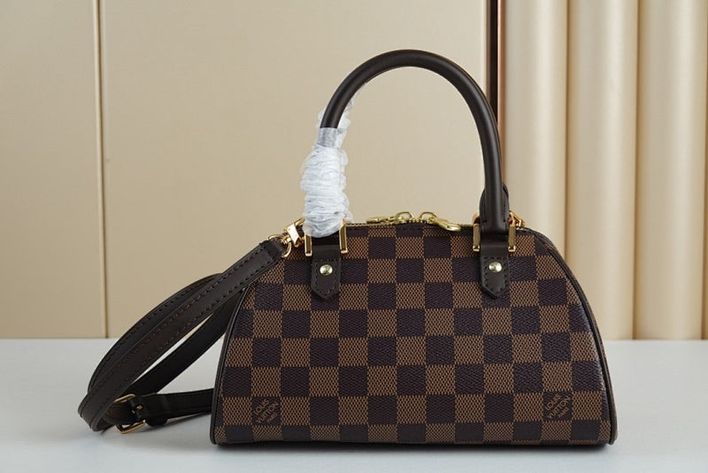 Anum Bags ln Luxury Bag --56469