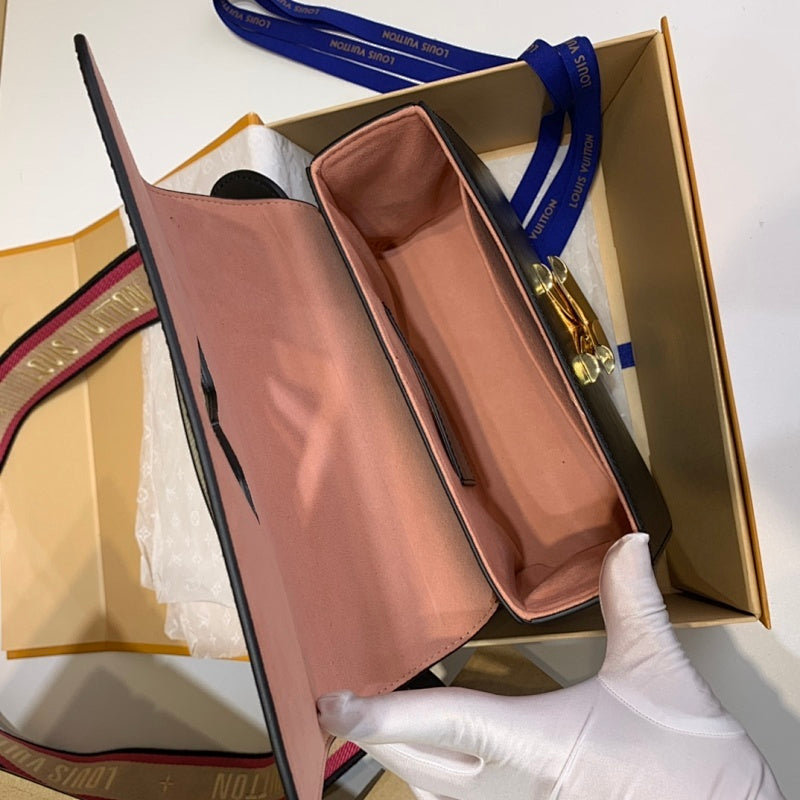 Anum Bags ln Luxury Bag --59275