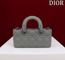 new-elite-designer-bags-nm7428