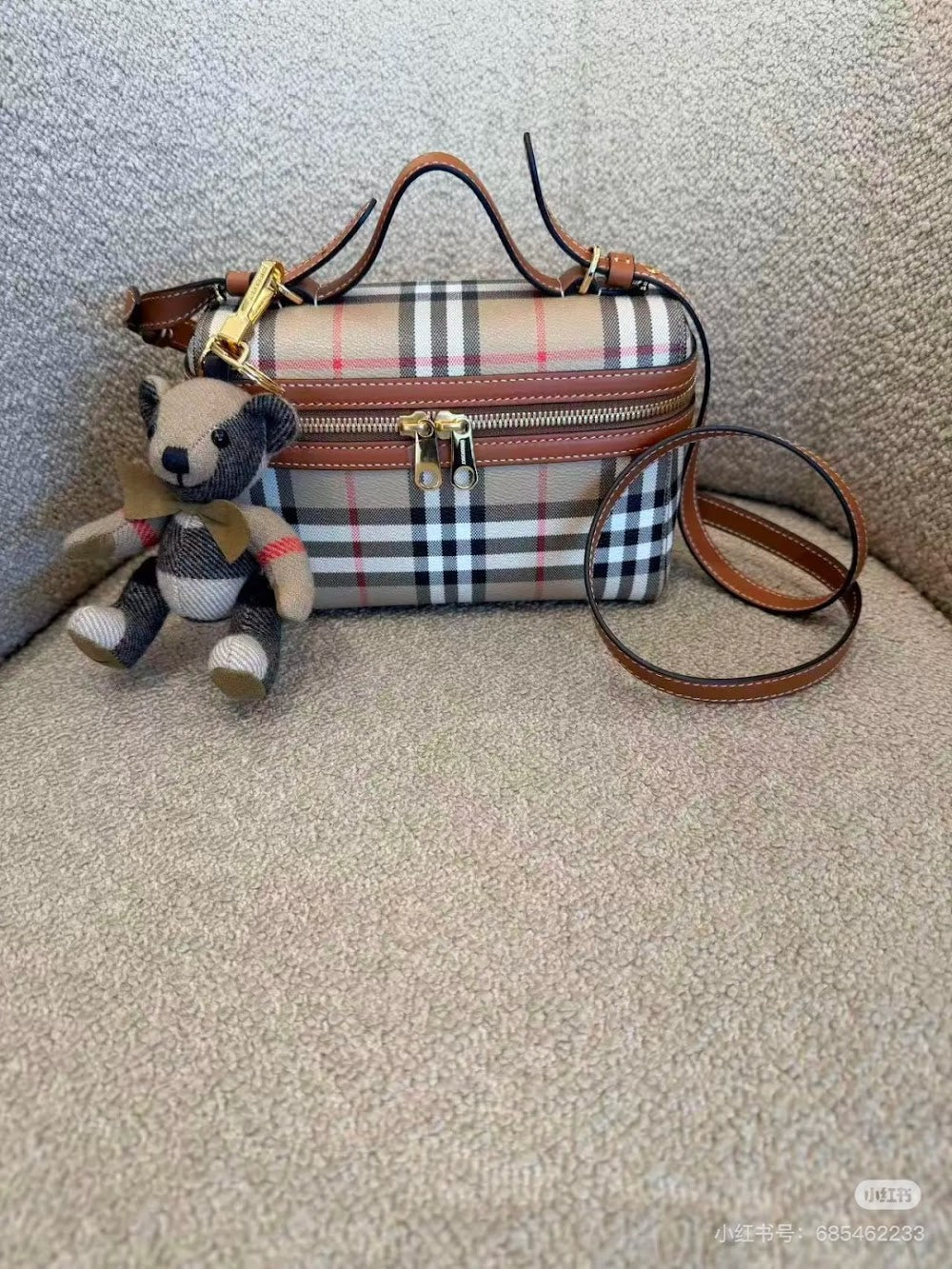 Ezyycart Bags Burberryn Luxury Bag --92892
