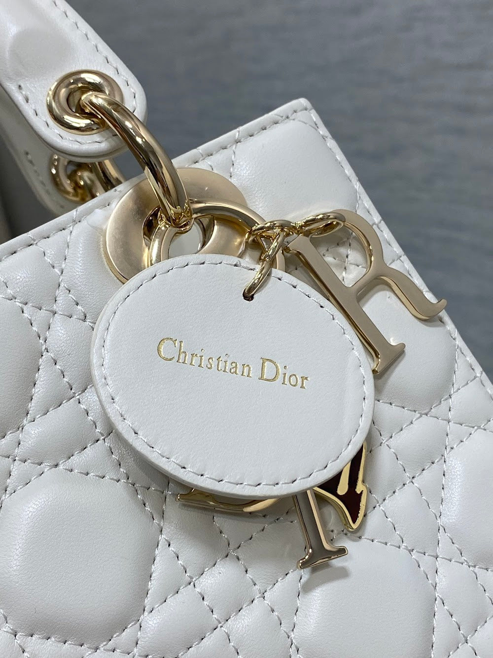 new-designer-premium-bags-nm16143