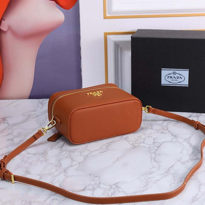 Ezyycart Bags pradn Luxury Bag --73211