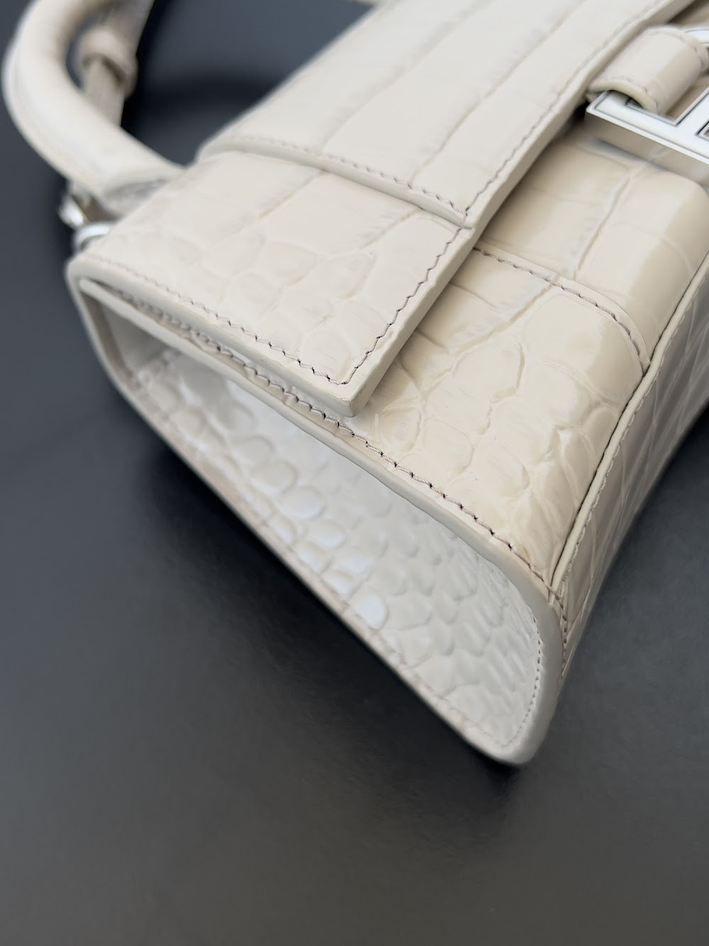 Ezyycart Bags Balenciaga Luxury Bag --111048