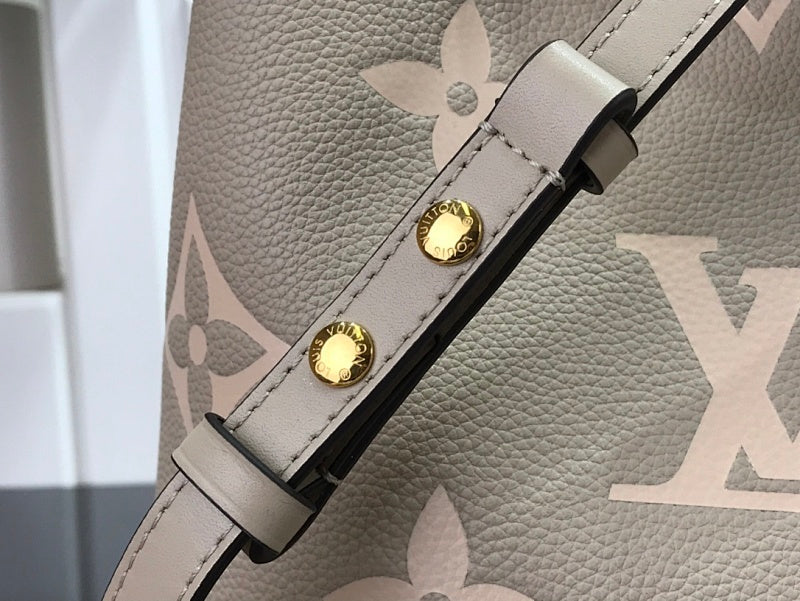 Anum Bags ln Luxury Bag --59656