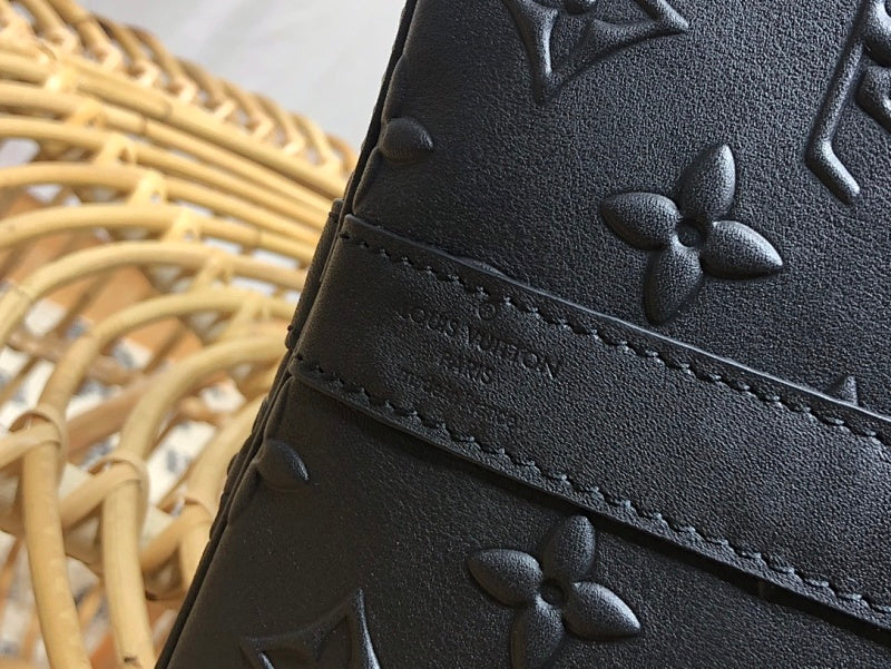 Anum Bags ln Luxury Bag --60206