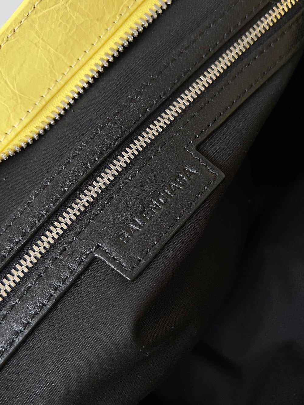 Ezyycart Bags Balenciaga Luxury Bag --110626